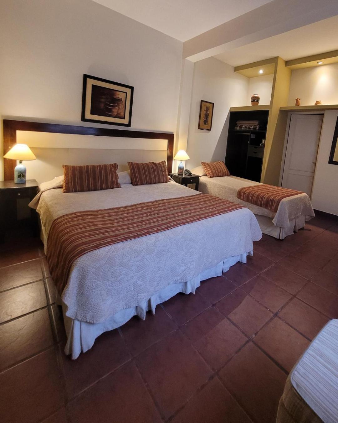 Delvino Boutique Hotel Salta Bagian luar foto